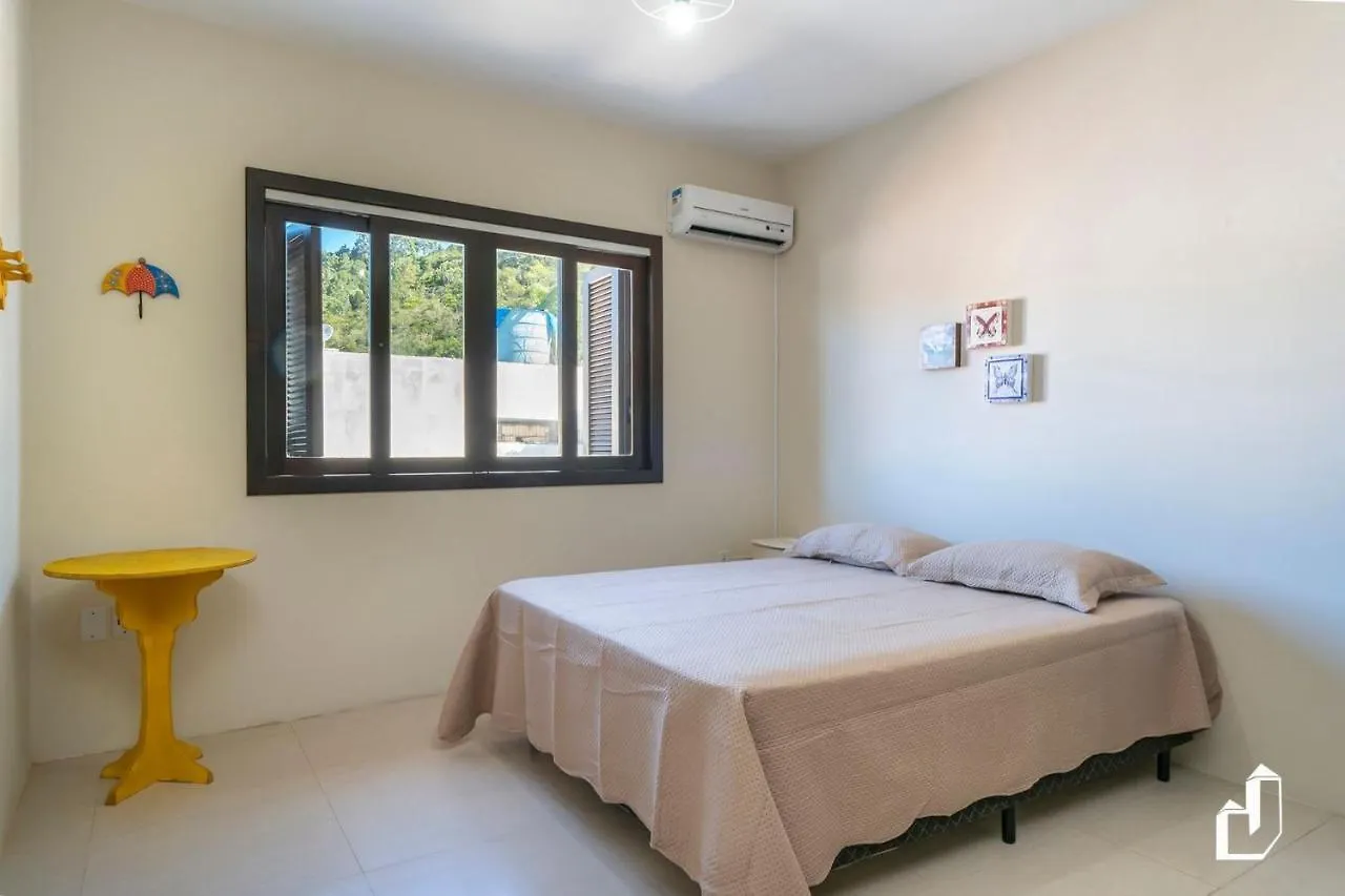 Frente Ao Mar E Proxima A Comercios 04 Dormitorios Bombinhas Tatil Evi